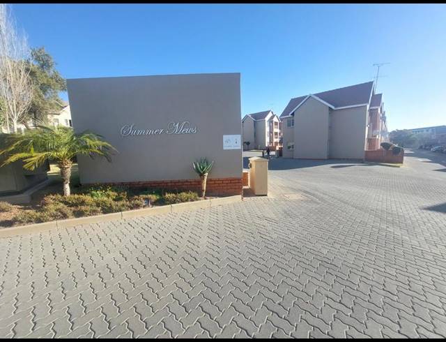 2 BEDROOM APARTMENT FOR SALE IN SUMMERFIELDS ESTATE